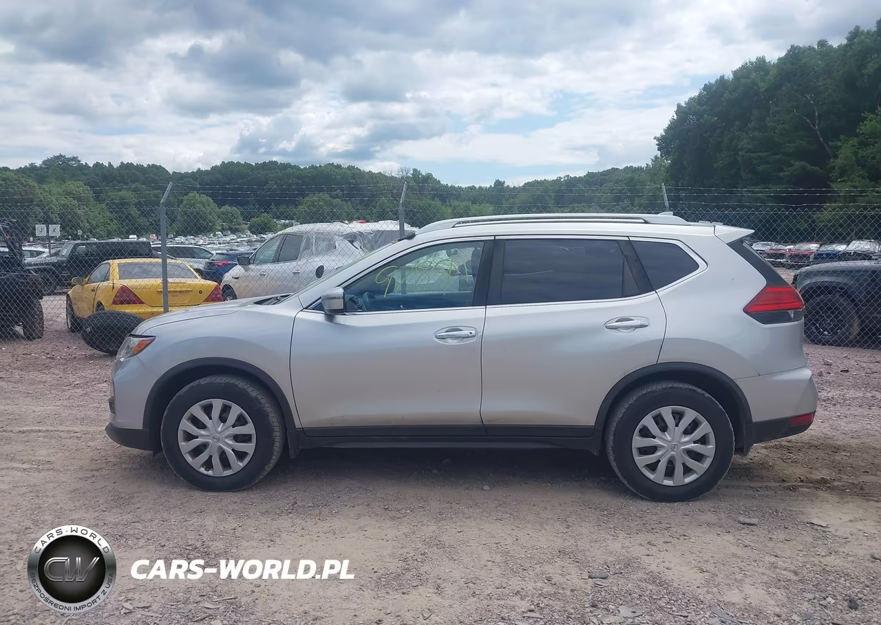 2017 Nissan Rogue S VIN:JN8AT2MV1HW262197 - 14