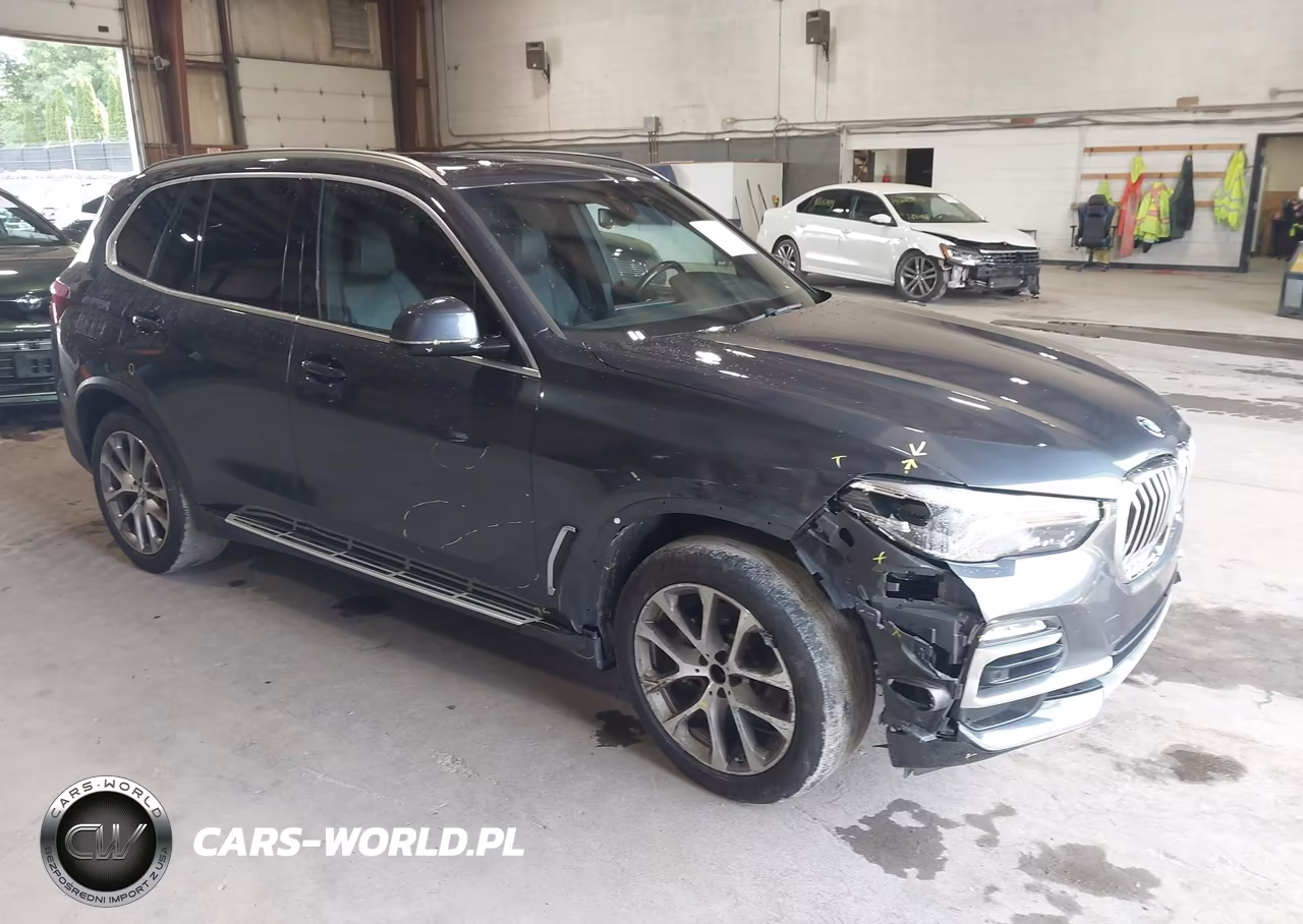 2021 BMW X5 xDrive40I – zdjęcie 1 z 16