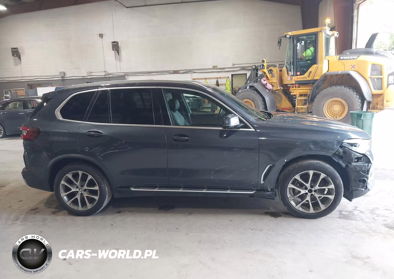 2021 BMW X5 xDrive40I VIN:5UXCR6C06M9G00395 - 13