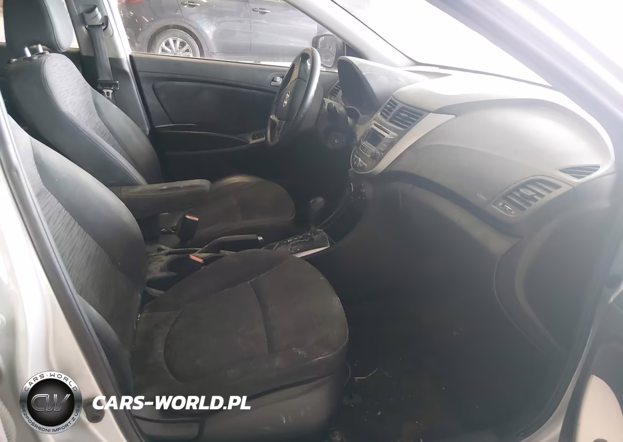 2016 Hyundai Accent Se VIN:KMHCT5AE7GU279747 - 5