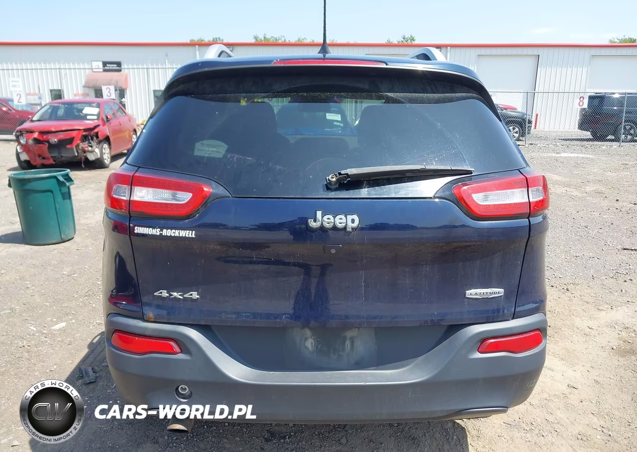 2016 Jeep Cherokee Latitude VIN:1C4PJMCB2GW280396 - 16