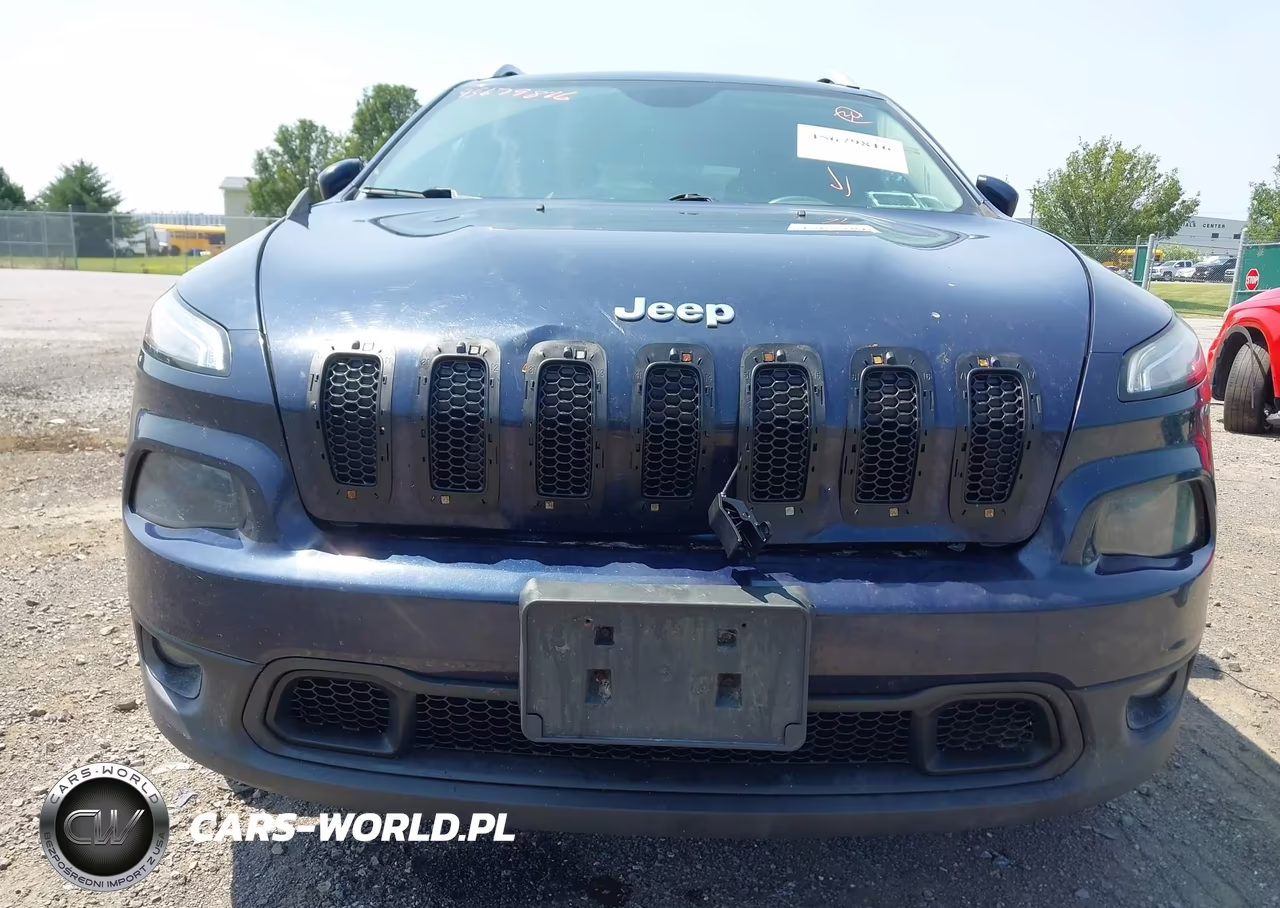 2016 Jeep Cherokee Latitude VIN:1C4PJMCB2GW280396 - 6