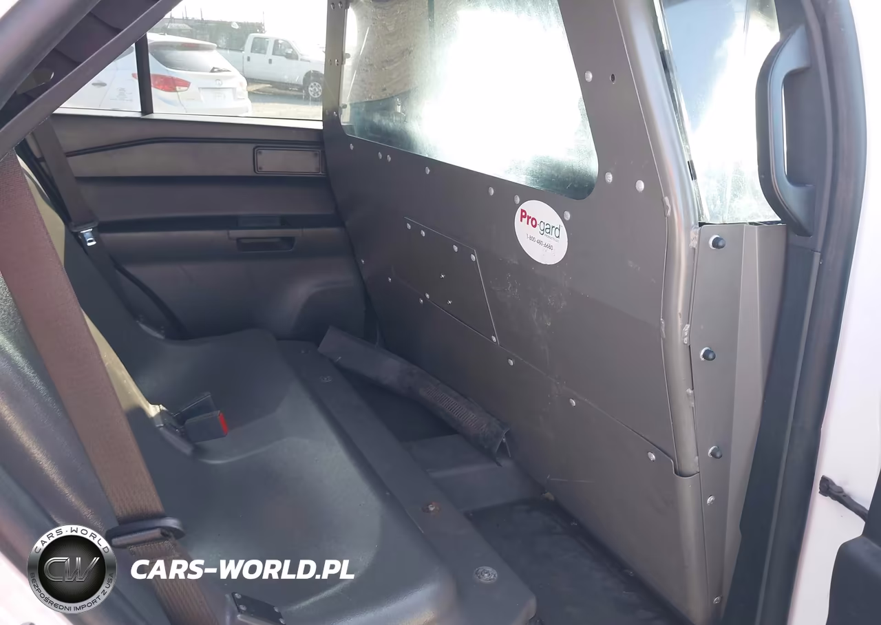 2020 Ford Police Interceptor Utility VIN:1FM5K8AWXLGA19292 - 8
