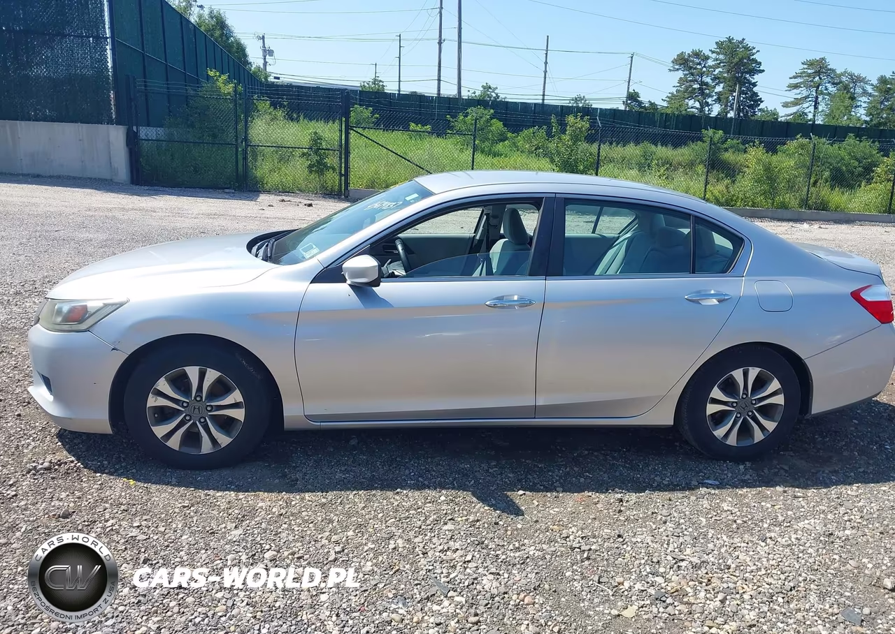 2013 Honda Accord Lx VIN:1HGCR2F38DA250247 - 14