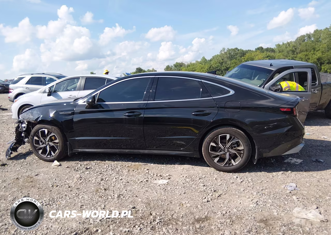 2025 Hyundai Sonata Sel VIN:KMHL64JA5SA509911 - 15