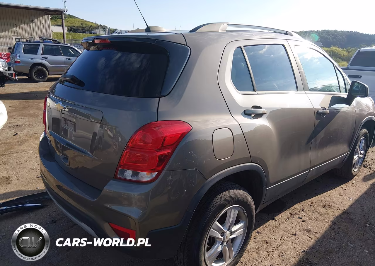2021 Chevrolet Trax Awd Lt VIN:KL7CJPSM0MB364218 - 4