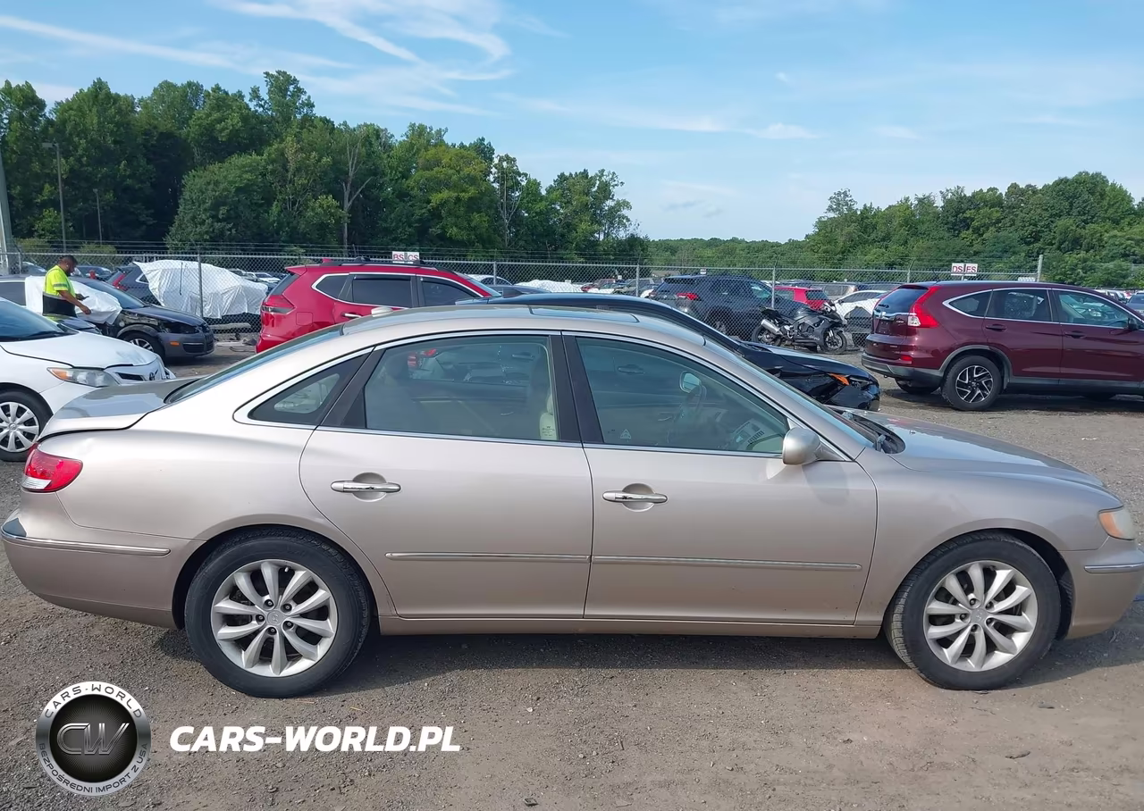 2007 Hyundai Azera Limited-Se VIN:KMHFC46F57A211912 - 13