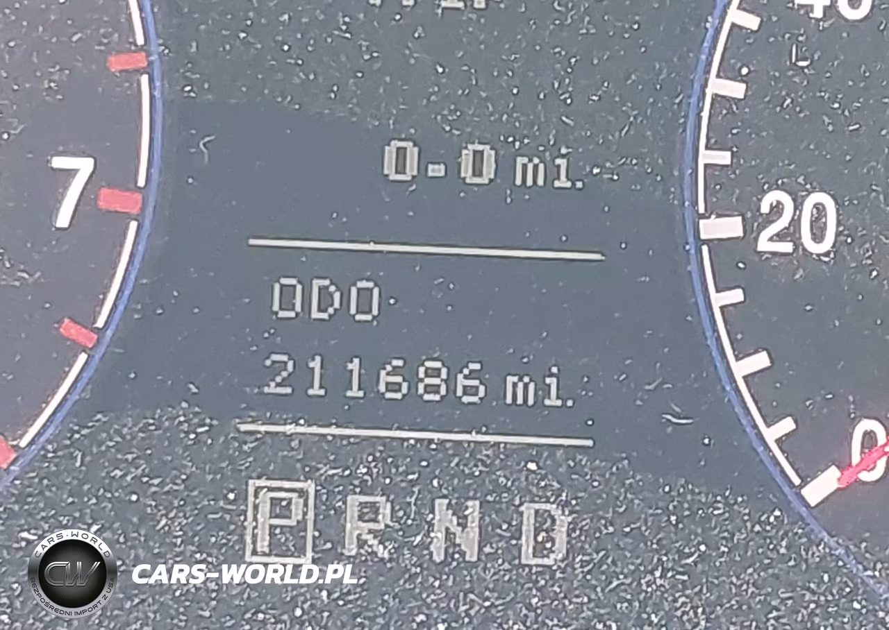 2007 Hyundai Azera Limited-Se VIN:KMHFC46F57A211912 - 15