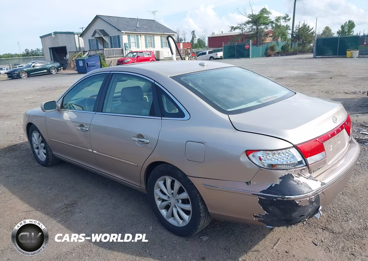 2007 Hyundai Azera Limited-Se VIN:KMHFC46F57A211912 - 3