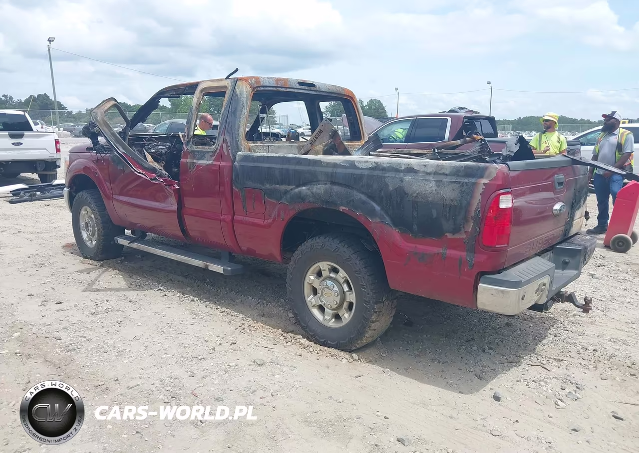 2013 Ford Super Duty F-250 Srw Xlt VIN:1FT7X2B6XDEB55462 - 3