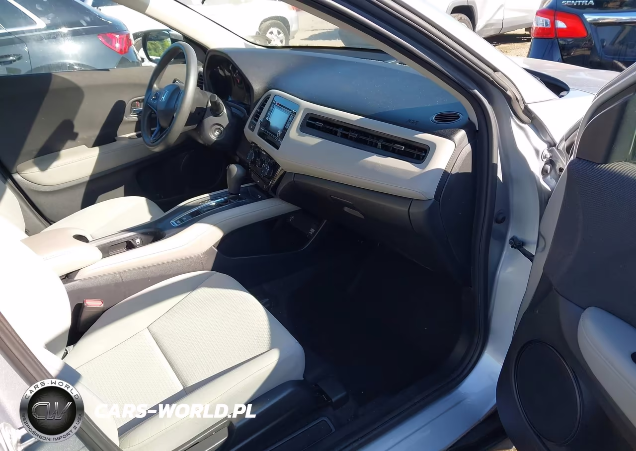 2020 Honda Hr-V Awd Lx VIN:3CZRU6H3XLM721371 - 5