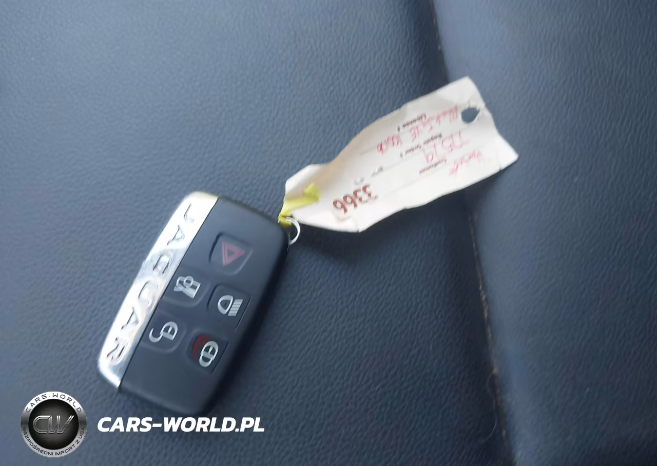 2017 Jaguar Xe 25T VIN:SAJAR4BG2HA965364 - 11