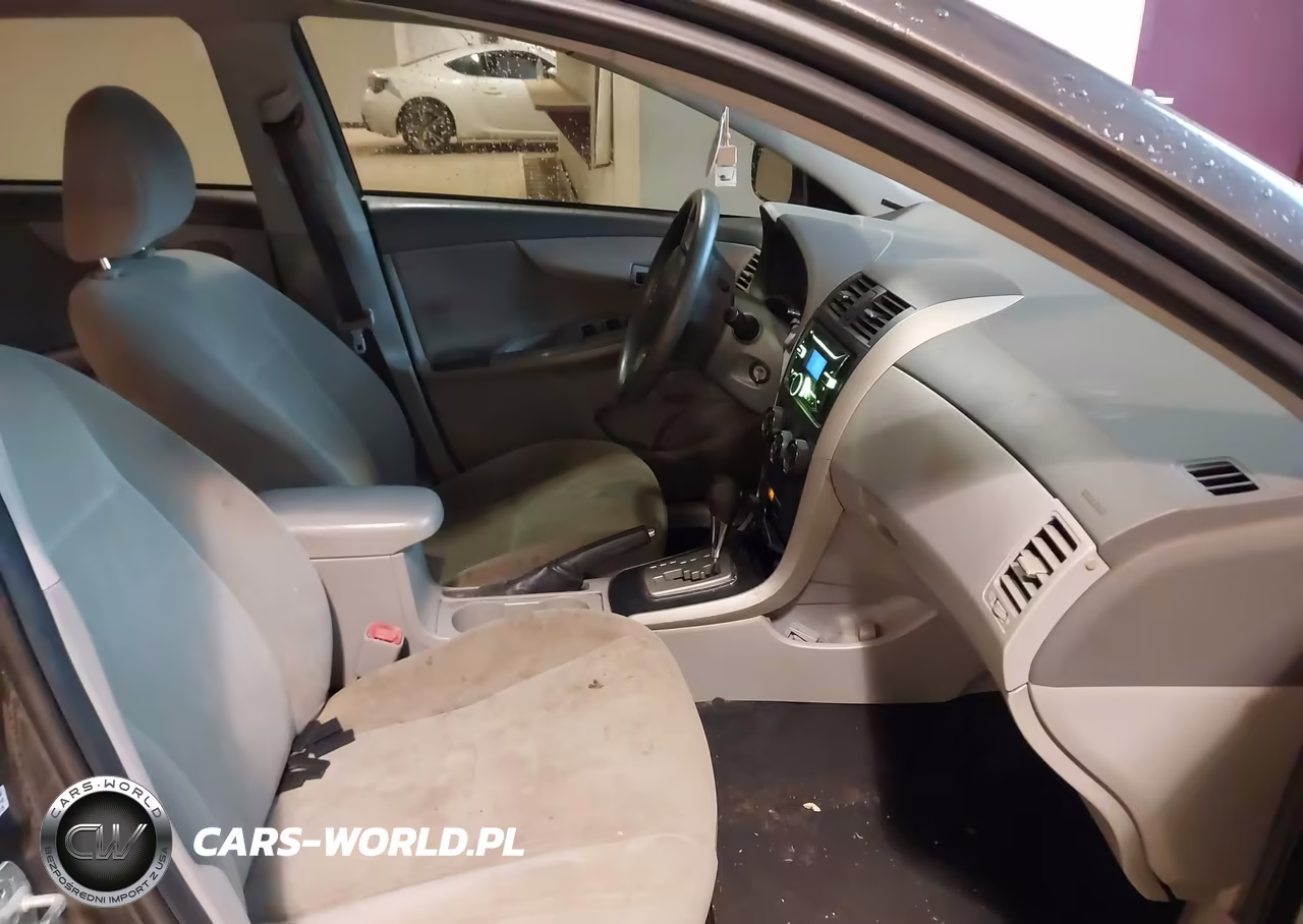 2010 Toyota Corolla Le VIN:2T1BU4EE7AC498438 - 5