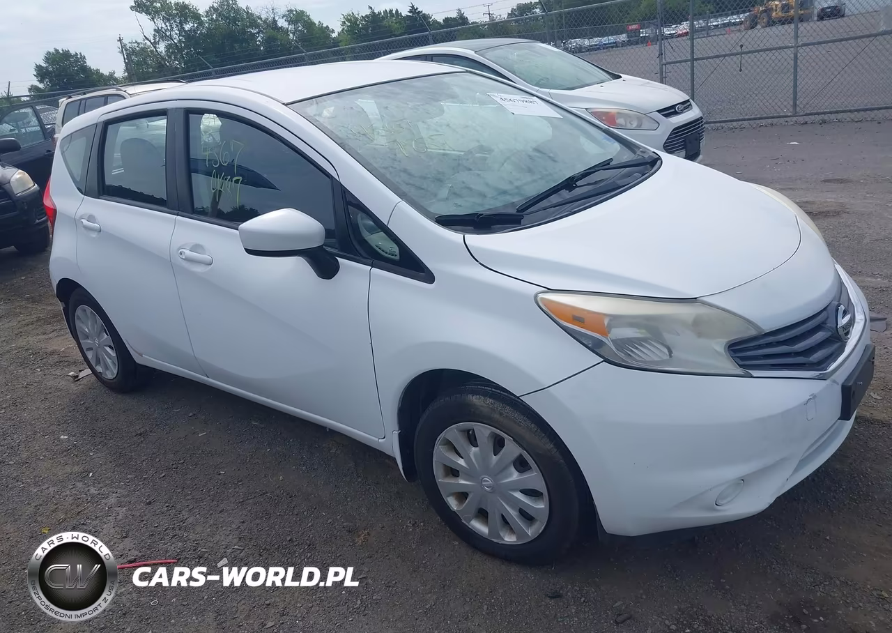 2015 Nissan Versa Note S Plus VIN:3N1CE2CP0FL434615 - 1