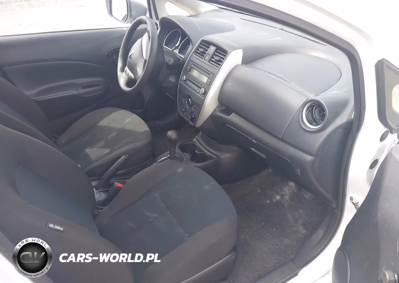 2015 Nissan Versa Note S Plus VIN:3N1CE2CP0FL434615 - 5
