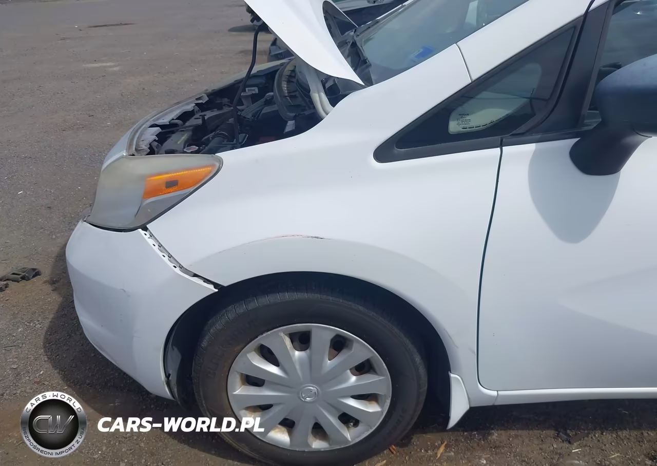 2015 Nissan Versa Note S Plus VIN:3N1CE2CP0FL434615 - 6