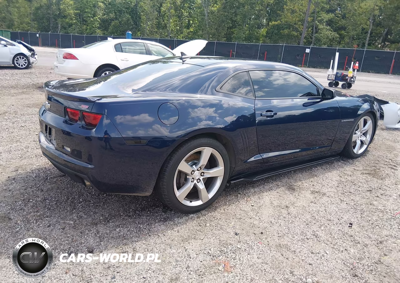2011 Chevrolet Camaro 2Ss VIN:2G1FT1EW8B9124085 - 4