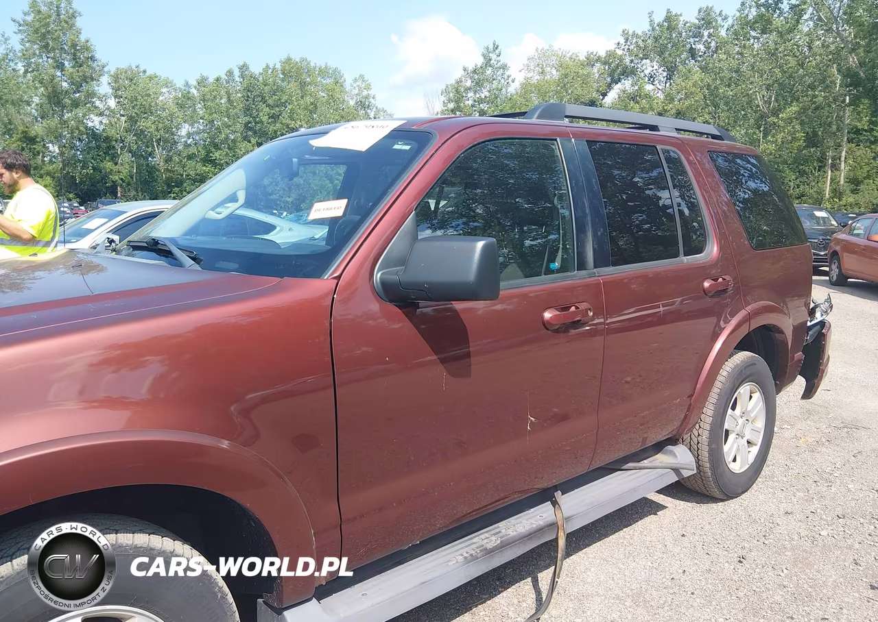 2010 Ford Explorer Xlt VIN:1FMEU7DE3AUA71451 - 14