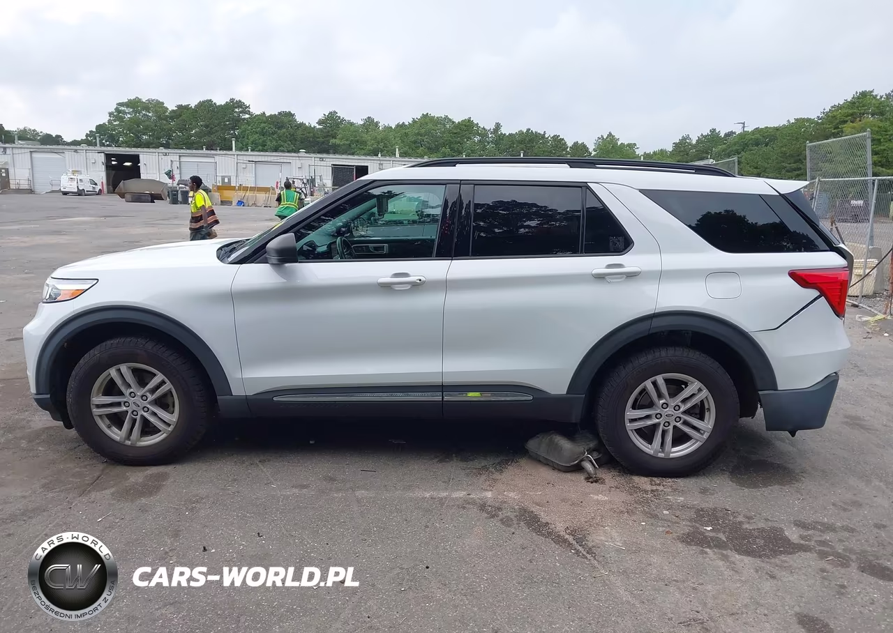 2021 Ford Explorer Xlt VIN:1FMSK8DH3MGA25923 - 14