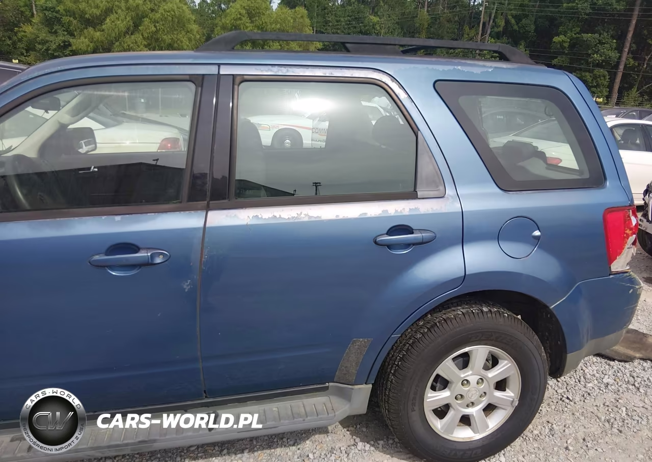 2009 Mazda Tribute I Sport VIN:4F2CZ02749KM07642 - 6