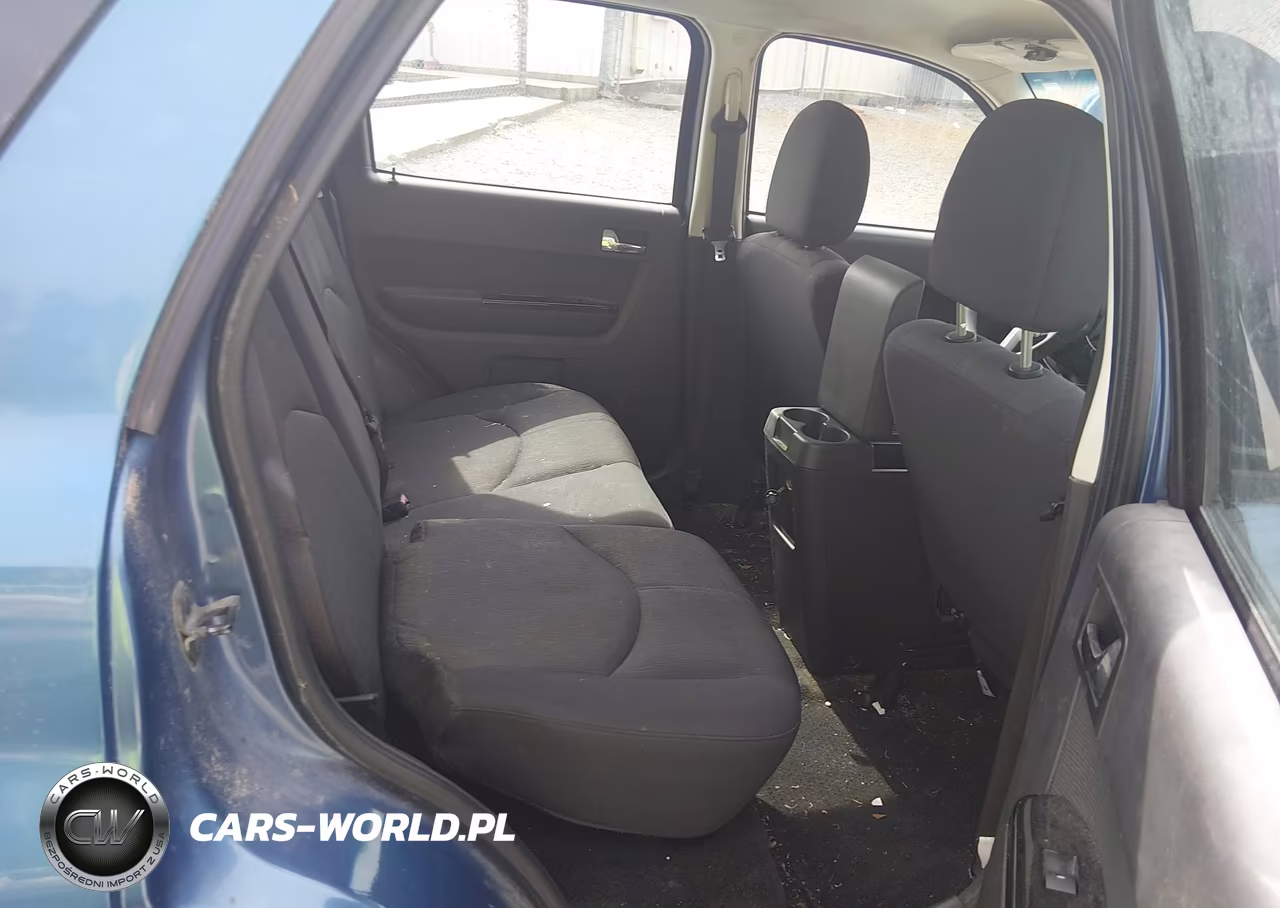 2009 Mazda Tribute I Sport VIN:4F2CZ02749KM07642 - 8