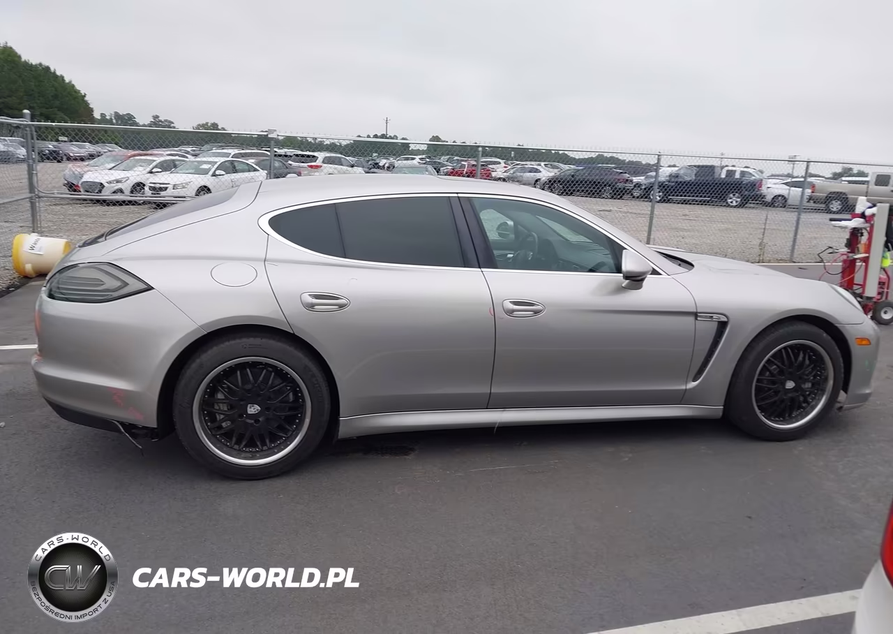 2010 Porsche Panamera 4S VIN:WP0AB2A76AL063433 - 13