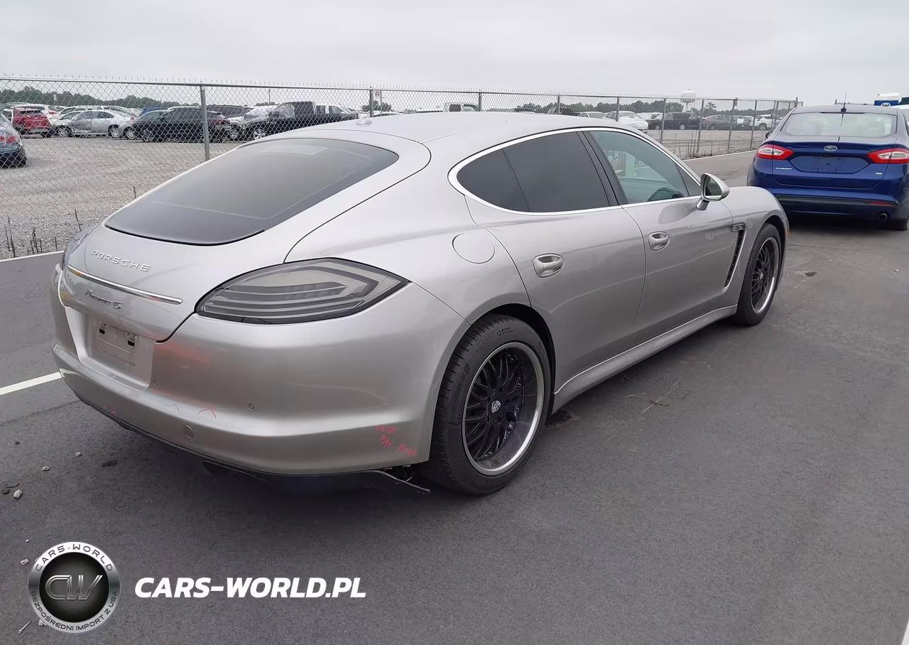 2010 Porsche Panamera 4S VIN:WP0AB2A76AL063433 - 4