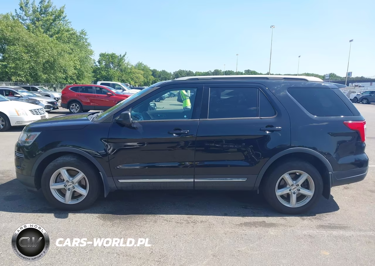 2019 Ford Explorer Xlt VIN:1FM5K7D8XKGA69681 - 14