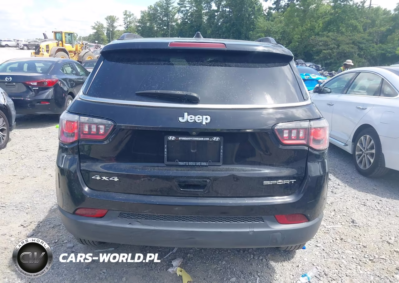 2019 Jeep Compass Sport 4X4 VIN:3C4NJDAB5KT702993 - 16