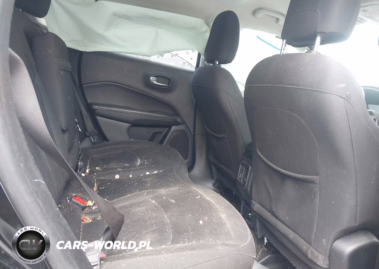 2019 Jeep Compass Sport 4X4 VIN:3C4NJDAB5KT702993 - 8