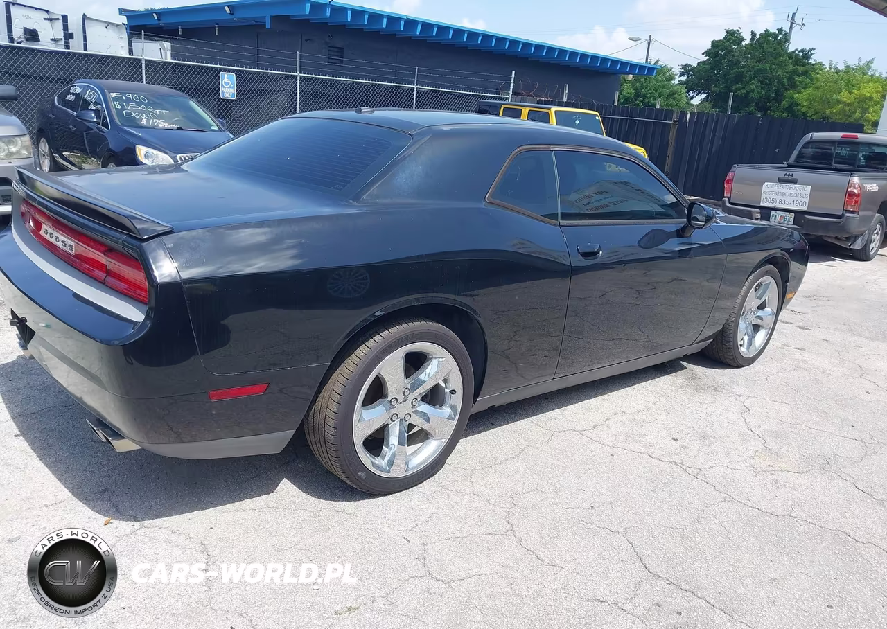 2013 Dodge Challenger R-T VIN:2C3CDYBT2DH740436 - 4