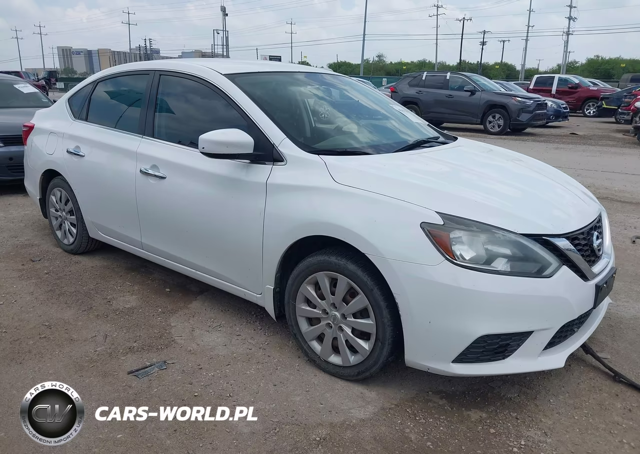 2017 Nissan Sentra S – zdjęcie 1 z 11