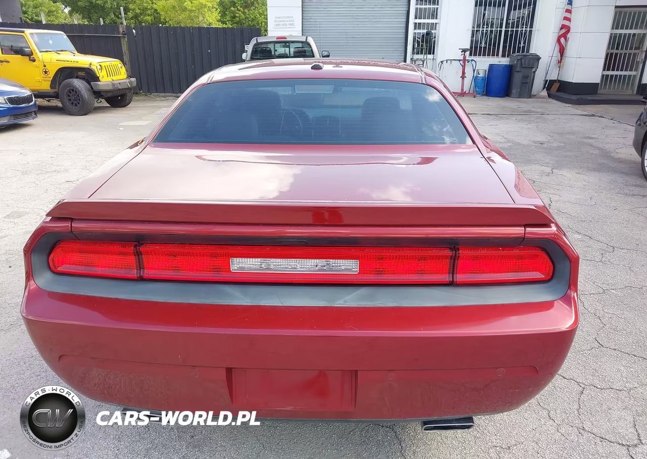 2014 Dodge Challenger R-T 100Th Anniversary Appearance Group VIN:2C3CDYBT9EH310954 - 16