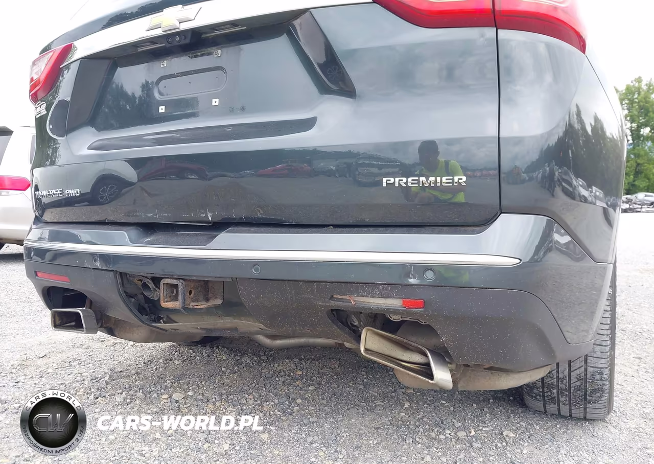2019 Chevrolet Traverse Premier VIN:1GNEVKKW7KJ203461 - 18