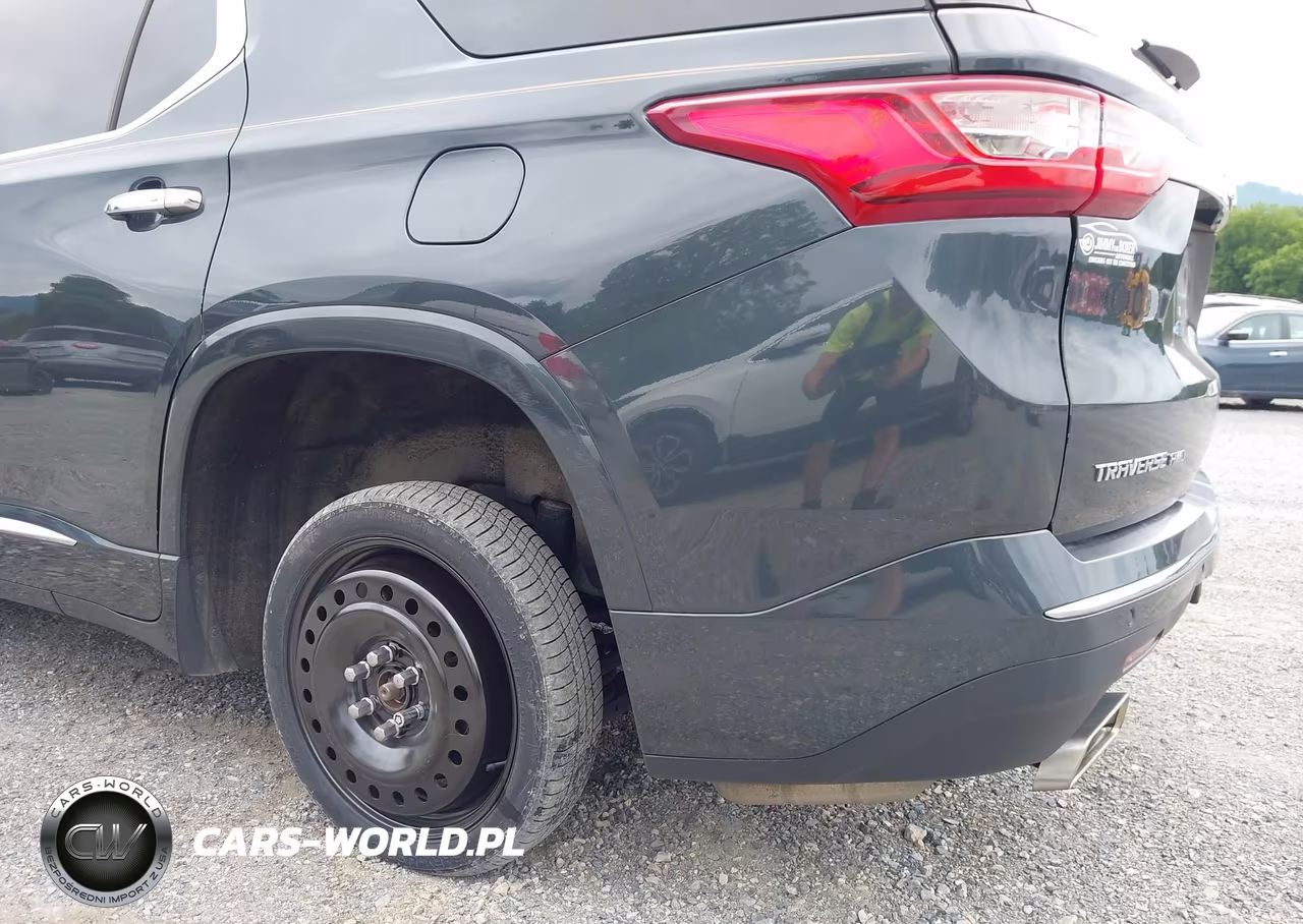2019 Chevrolet Traverse Premier VIN:1GNEVKKW7KJ203461 - 19