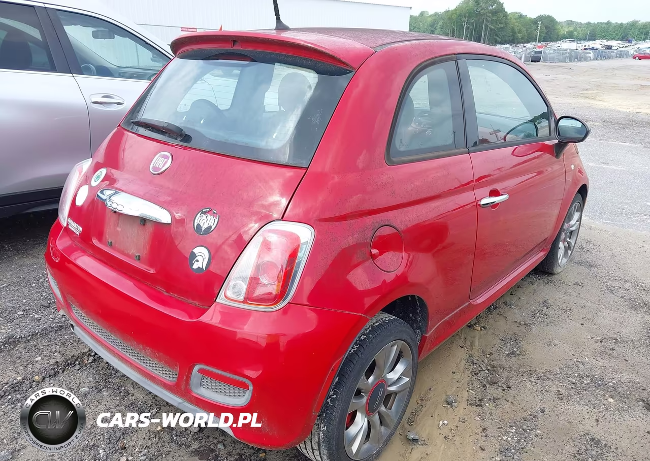 2015 Fiat 500 Sport VIN:3C3CFFBR1FT681960 - 4