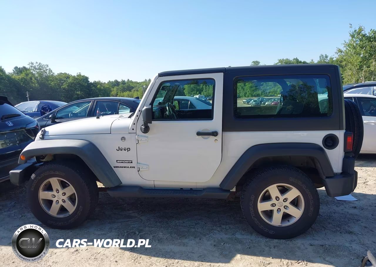 2011 Jeep Wrangler Sport VIN:1J4AA2D17BL629024 - 15