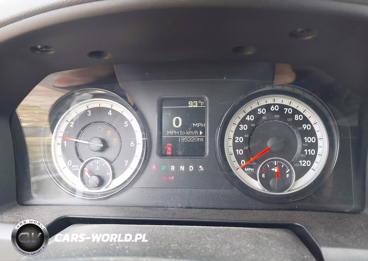 2017 Ram 1500 St VIN:1C6RR7KG7HS641024 - 7