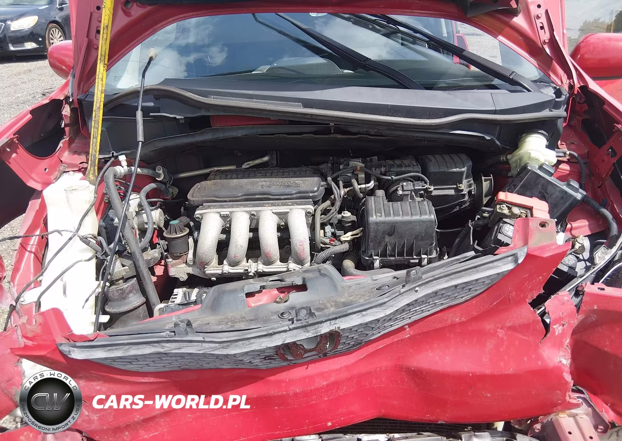 2011 Honda Fit Sport VIN:JHMGE8H53BC000038 - 10