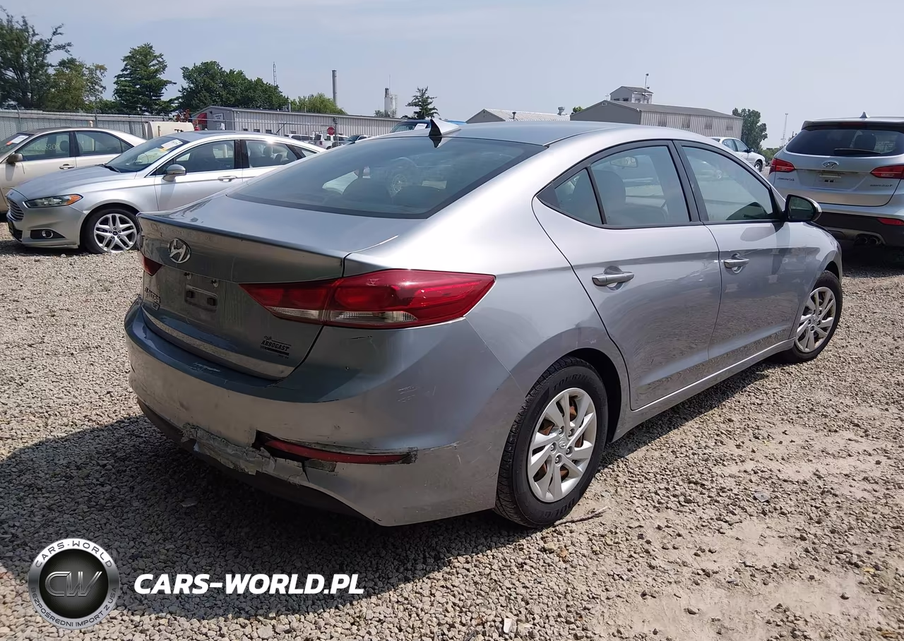 2017 Hyundai Elantra Se VIN:5NPD74LFXHH210799 - 4