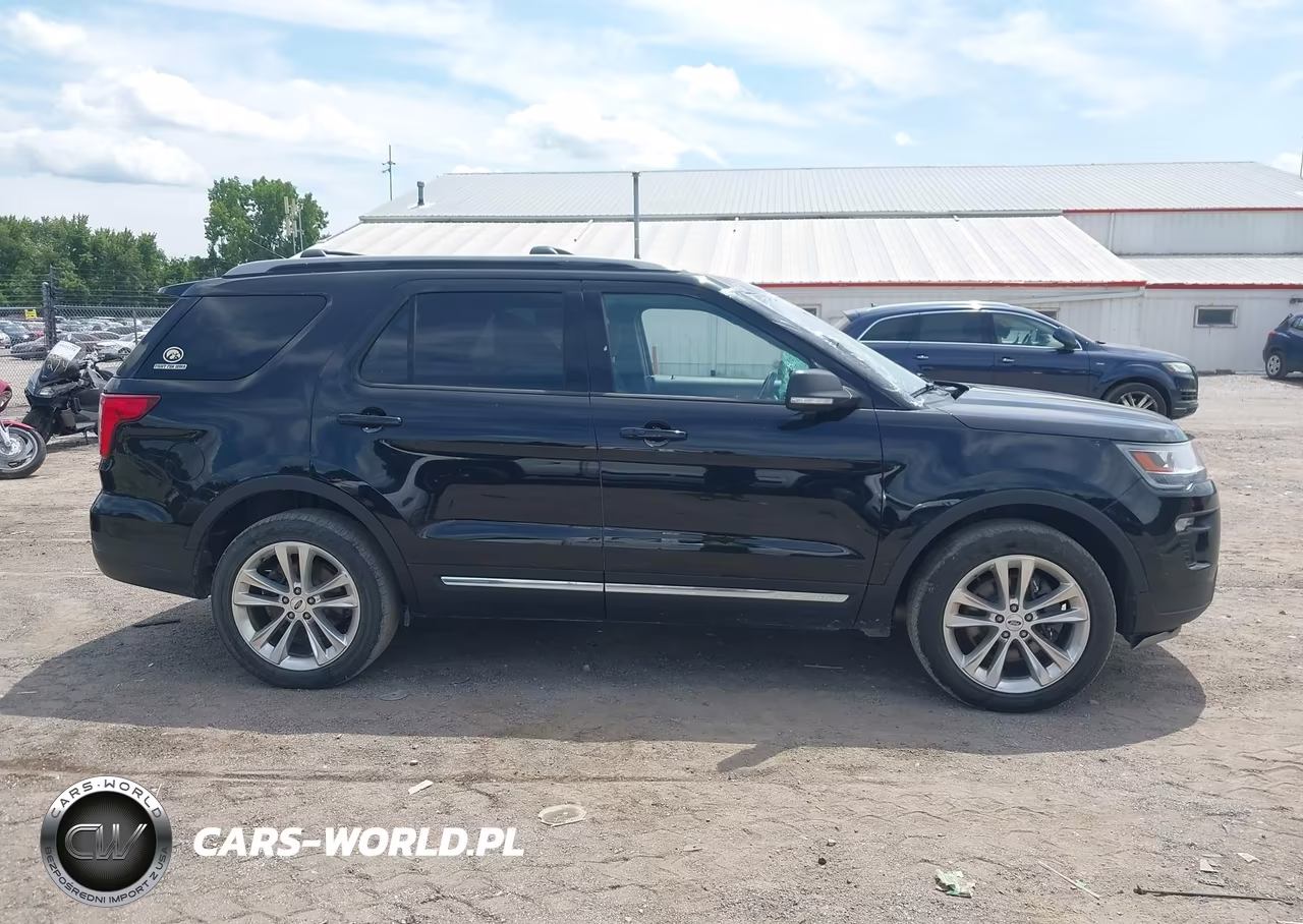 2019 Ford Explorer Xlt VIN:1FM5K8D84KGA06887 - 14