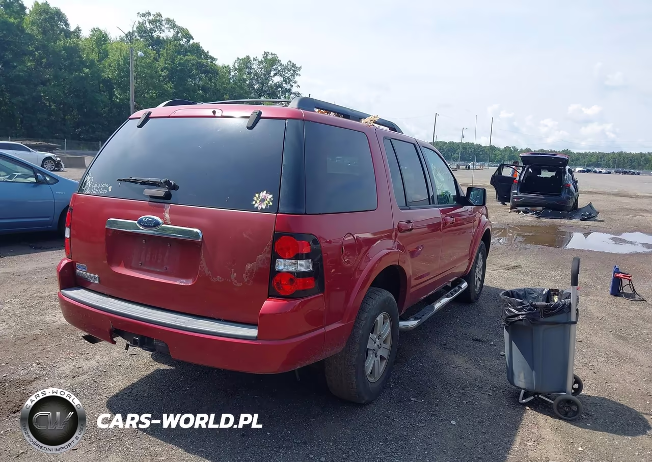 2010 Ford Explorer Xlt VIN:1FMEU6DE7AUA01736 - 4