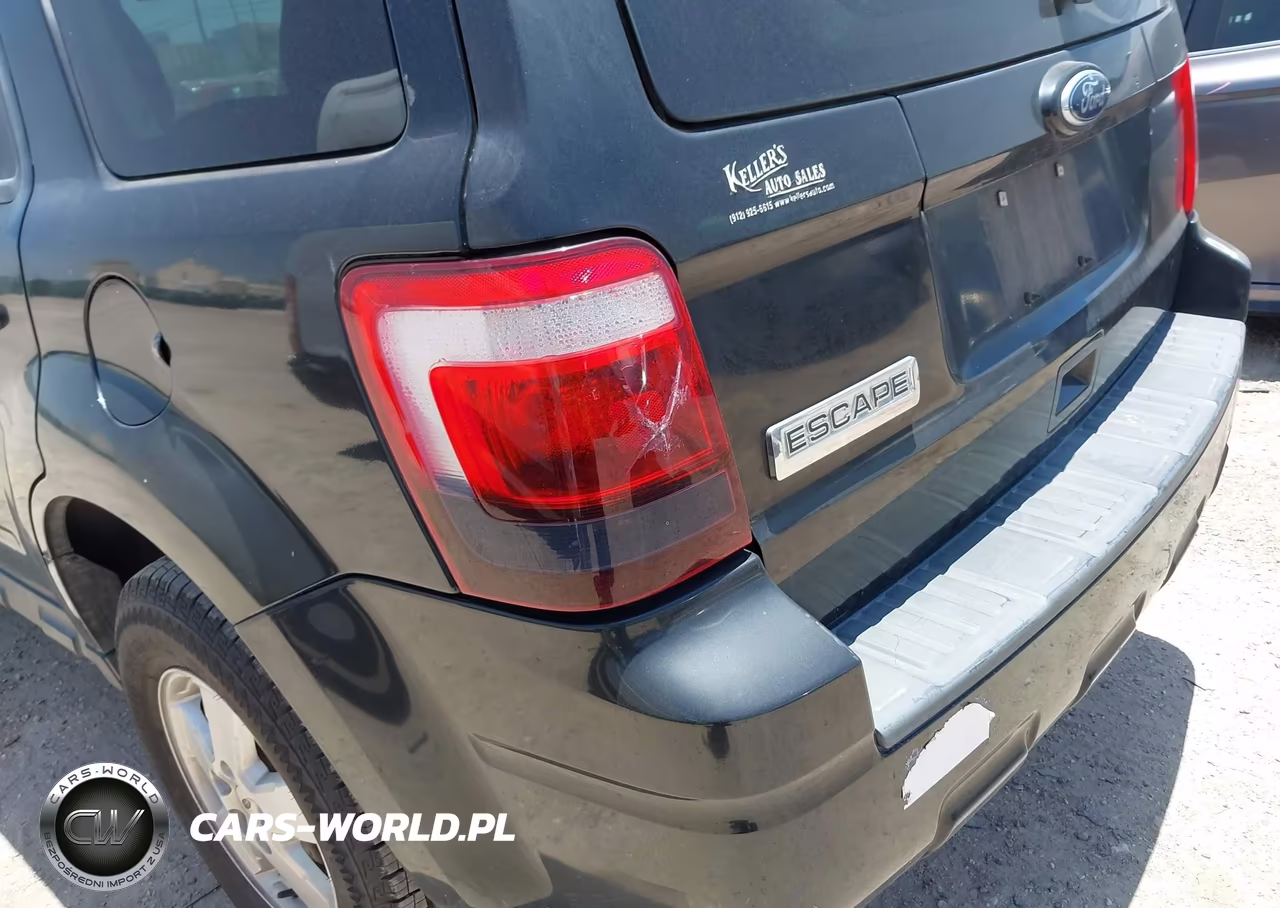 2011 Ford Escape Xls VIN:1FMCU0C72BKA45213 - 14