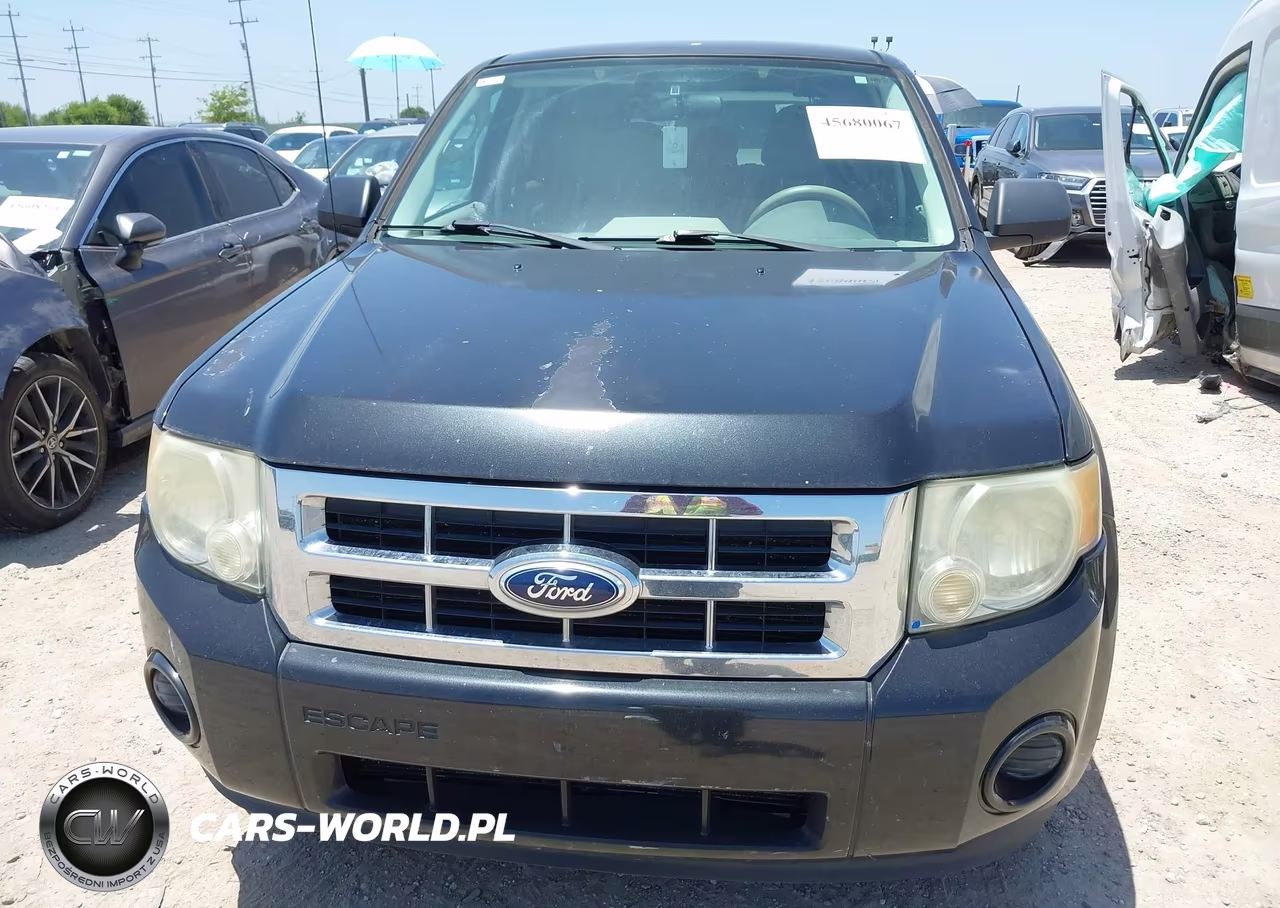 2011 Ford Escape Xls VIN:1FMCU0C72BKA45213 - 6