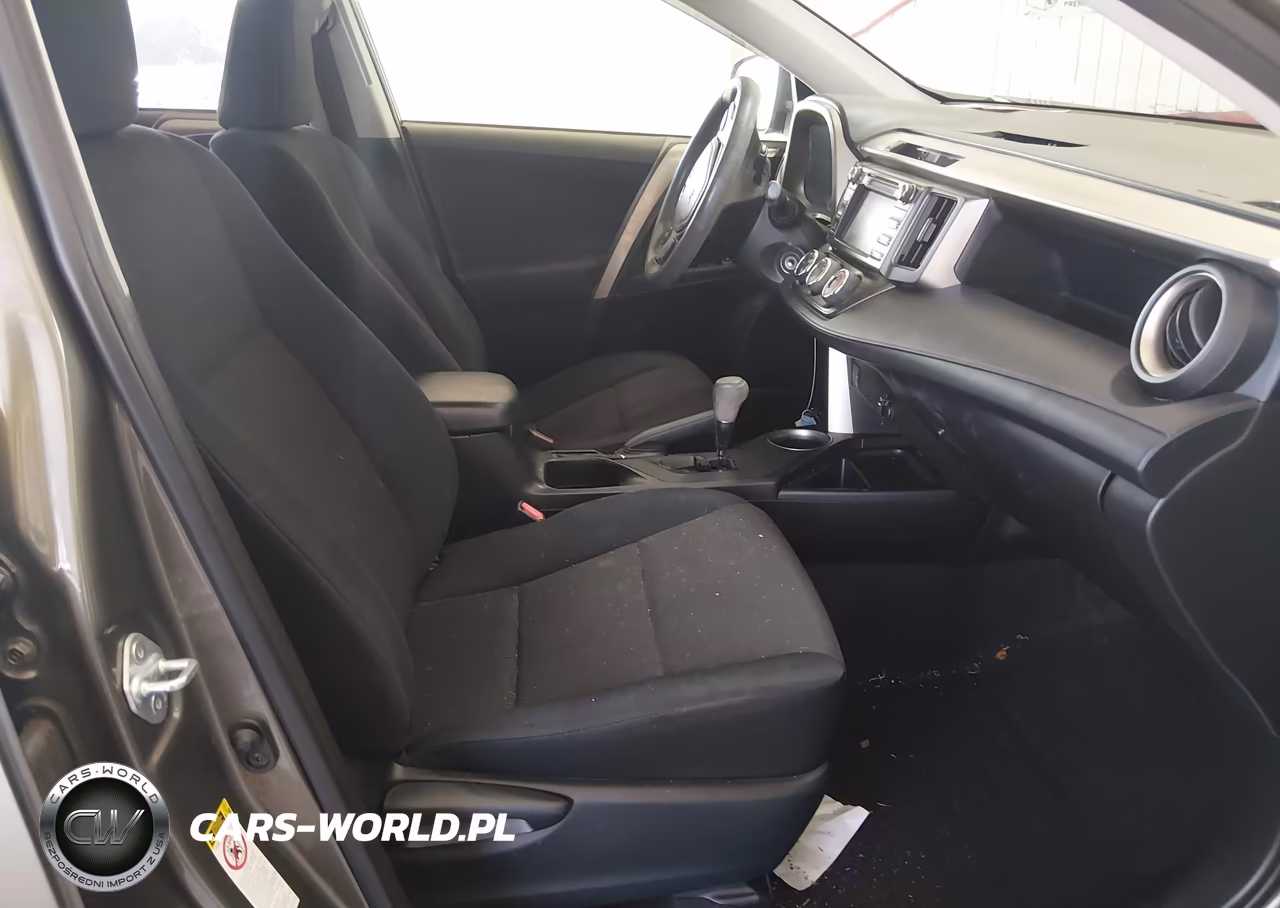 2015 Toyota Rav4 Le VIN:JTMZFREV4FD043658 - 5