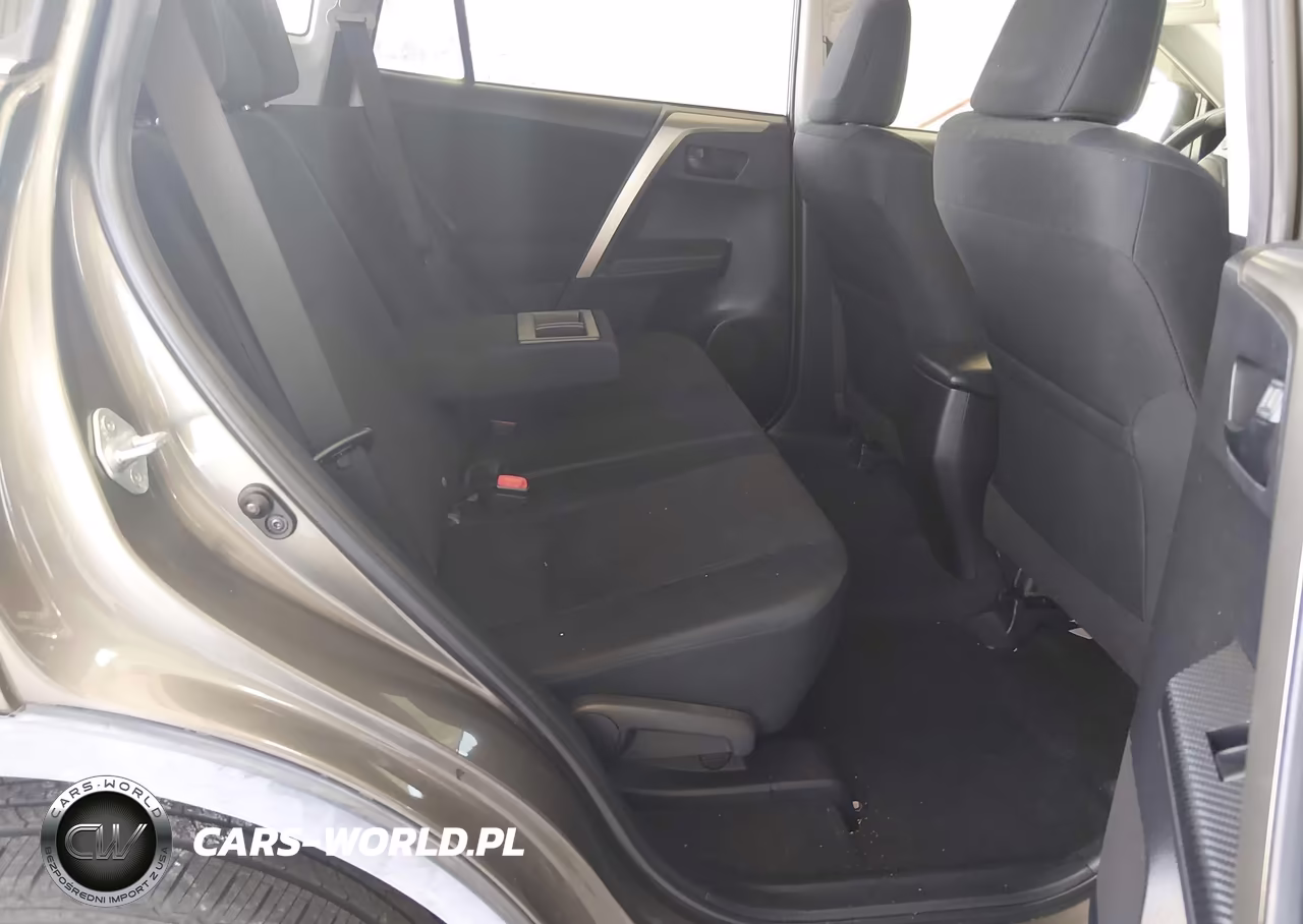 2015 Toyota Rav4 Le VIN:JTMZFREV4FD043658 - 8