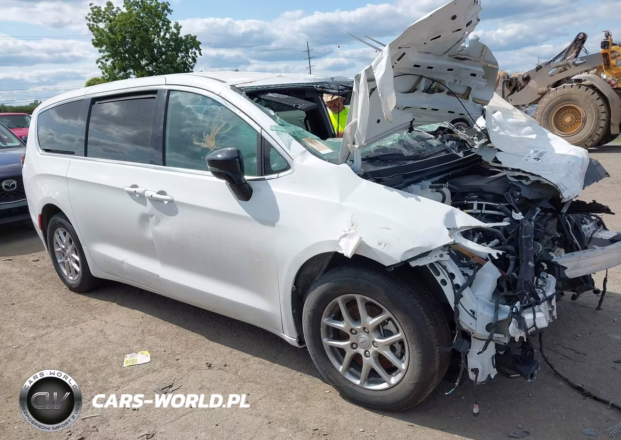 2025 Chrysler Pacifica Select – zdjęcie 1 z 15