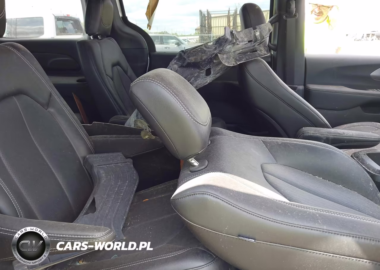 2025 Chrysler Pacifica Select VIN:2C4RC1BG7SR601333 - 8