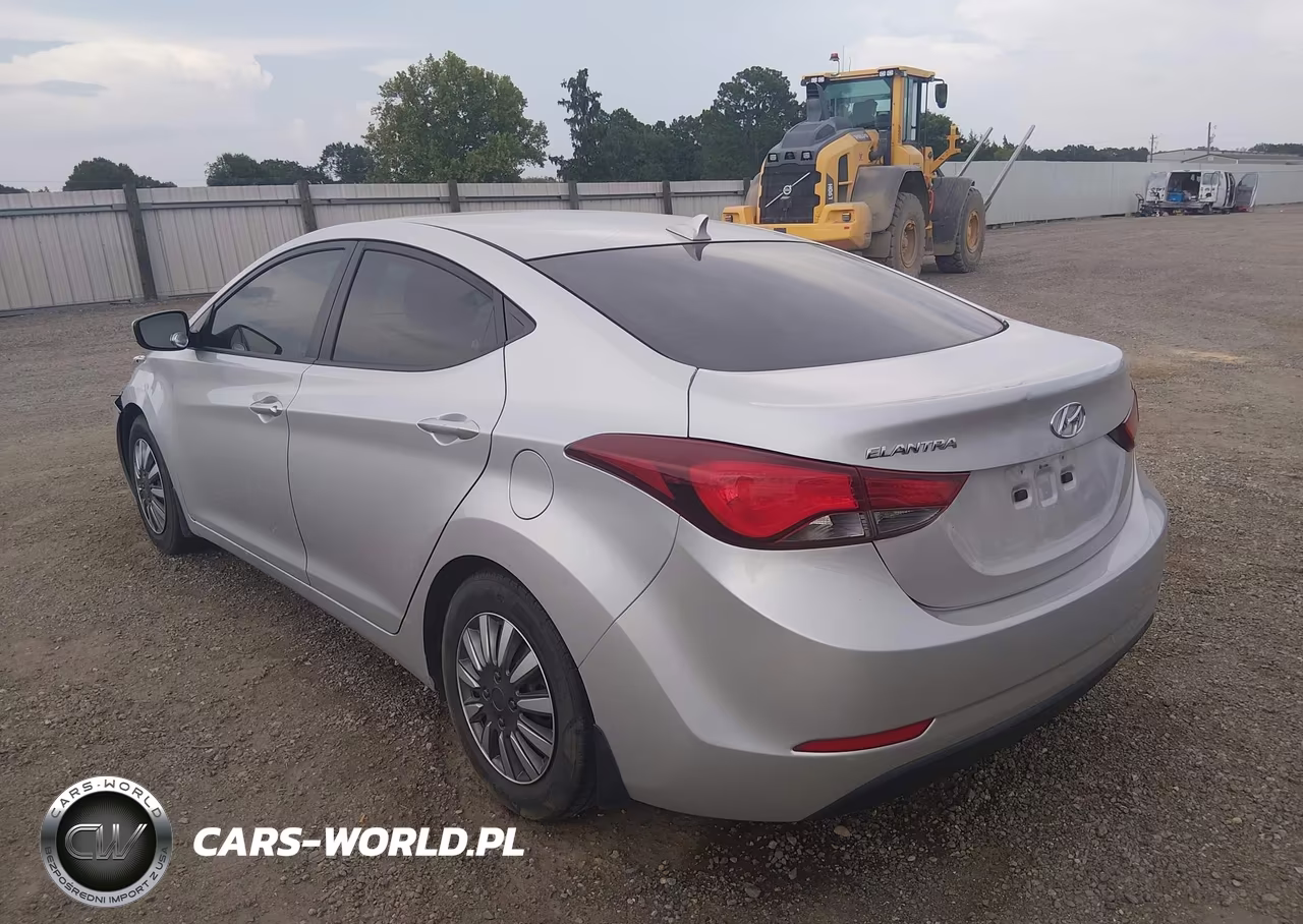 2016 Hyundai Elantra Se VIN:5NPDH4AE8GH784842 - 3