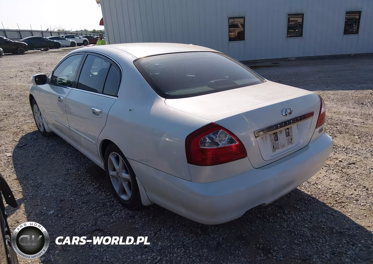2002 Infiniti Q45 Luxury VIN:JNKBF01A42M000883 - 3